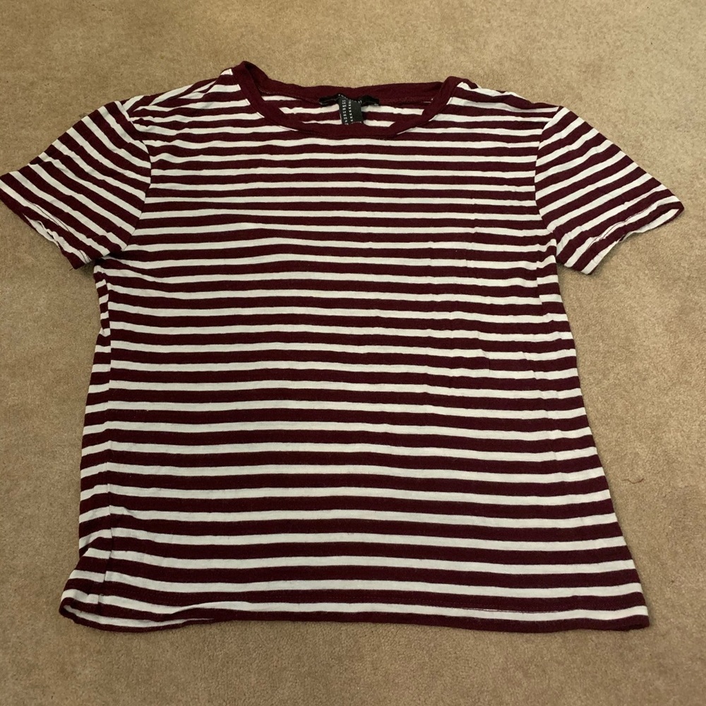 Tee shirt